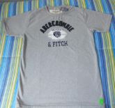 CA04 - Camiseta Abercrombie Cinza Tamanho L