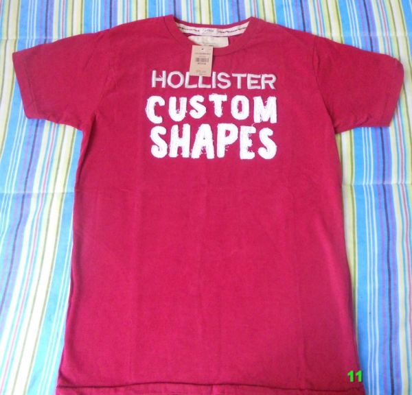 CA09 - Camiseta Hollister Vermelha Tamanho M